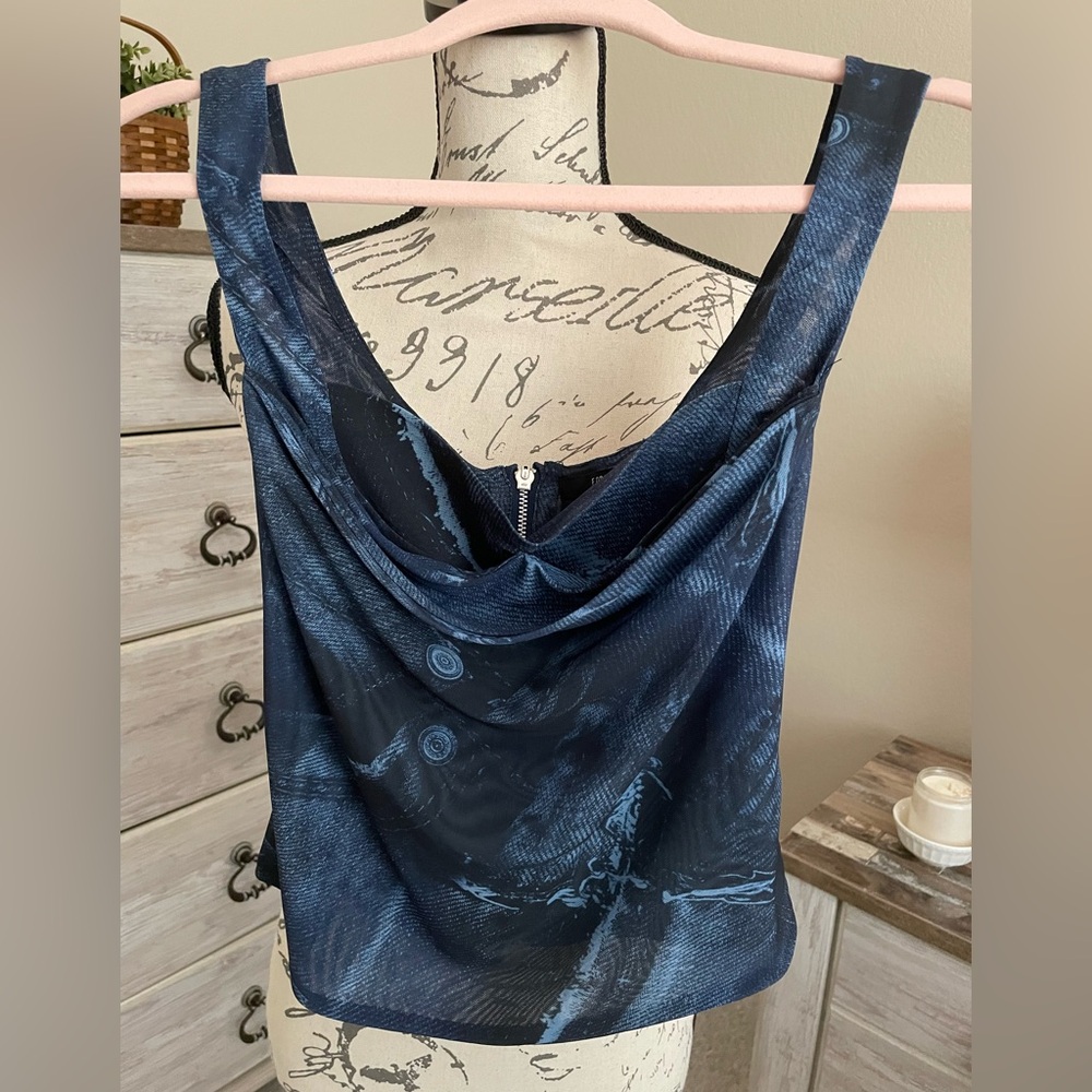 Forever 21 denim jeans print crop top